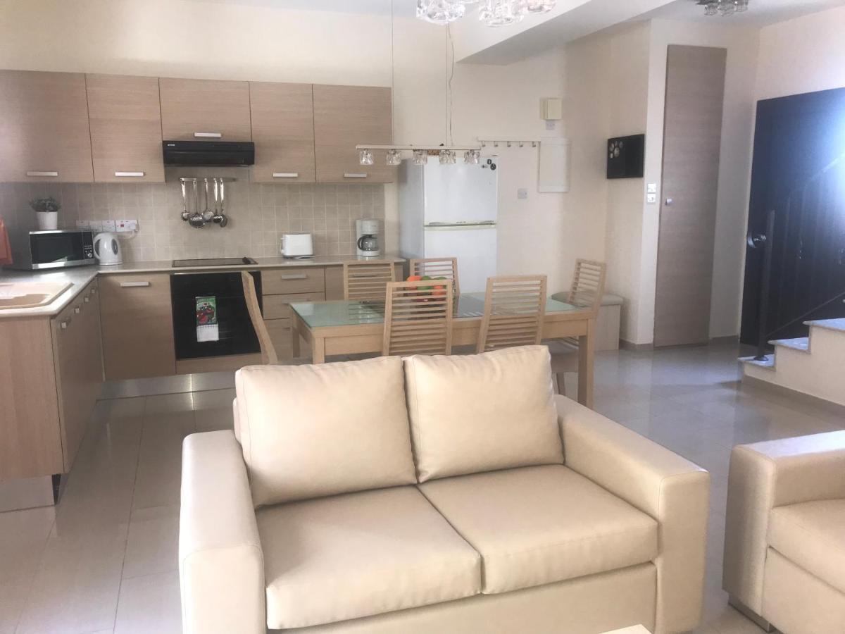 Kyklades Resort & Spa Paralimni Exterior photo